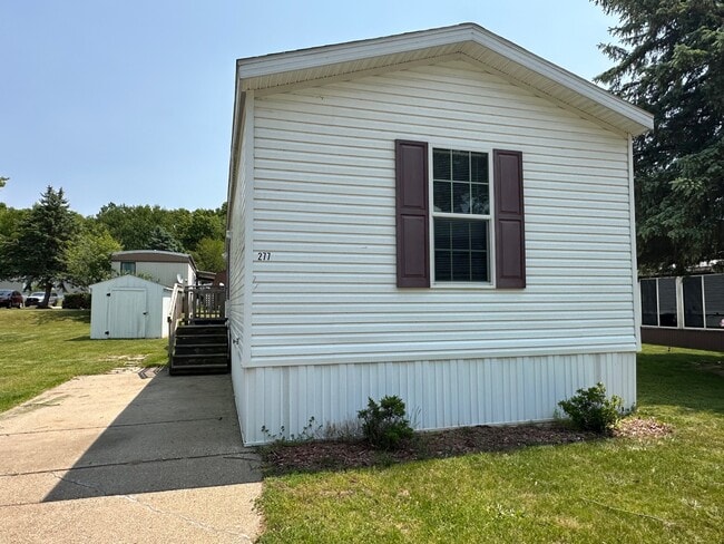 property at 277 Timber Ln