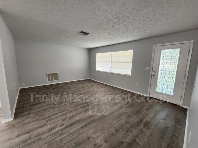 2429 Keeport Dr in Spring Hill, FL - Building Photo - Building Photo