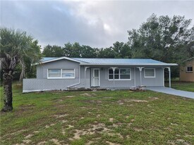 15 N Washington St in Beverly Hills, FL - Building Photo