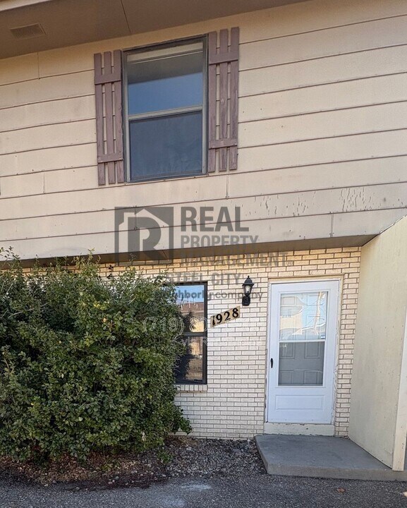 1928 N Salem Ave in Pueblo, CO - Building Photo