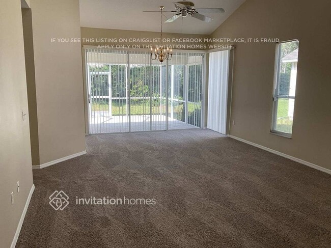 17623 Esprit Dr in Tampa, FL - Building Photo - Building Photo