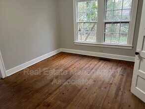 108 Grady St in Griffin, GA - Building Photo - Building Photo