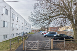 6800 Bingham St - Bingham Arms in Philadelphia, PA - Foto de edificio - Building Photo