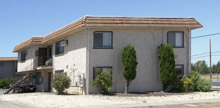 1917 Clayton Way in Concord, CA - Building Photo - Building Photo