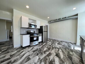 2106 Arlington Ave in Pittsburgh, PA - Building Photo - Building Photo