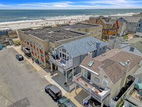 15 Minnesota Ave in Long Beach, NY - Building Photo - Building Photo
