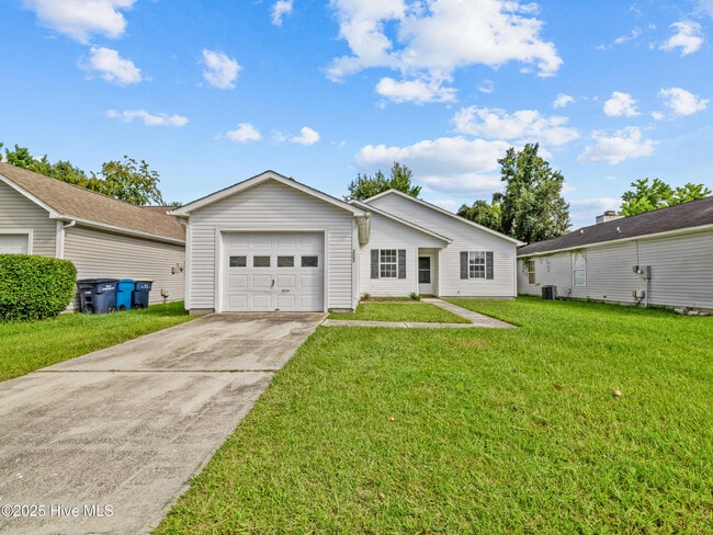property at 3002 E Windgate Ct