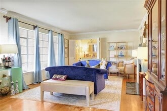 6606 Stichter Ave in Dallas, TX - Building Photo - Building Photo