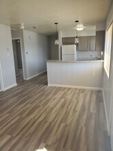 1907 Pine Tree Dr, Unit B in Bryan, TX - Foto de edificio - Building Photo