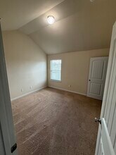 5881 San Gabriel Ln in Atlanta, GA - Building Photo - Building Photo