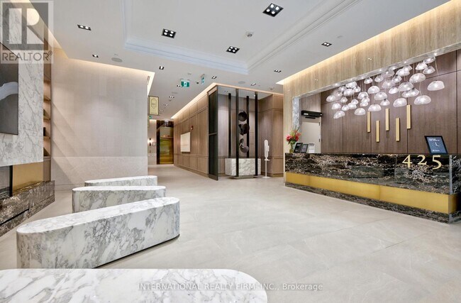 425-425 Wellington St W in Toronto, ON - Building Photo - Building Photo