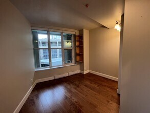 2628 Long Life Pl in Vancouver, BC - Building Photo - Building Photo