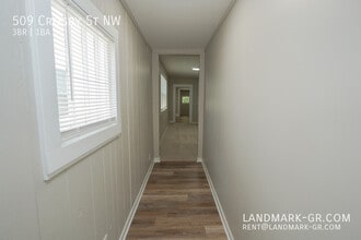 509 Crosby St NW in Grand Rapids, MI - Building Photo - Building Photo