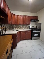 102-27 129th St in Queens, NY - Building Photo