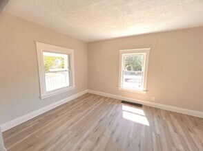 552 Carlton St in Toledo, OH - Building Photo - Building Photo