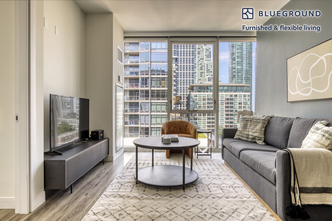 1407 S Michigan Ave in Chicago, IL - Building Photo