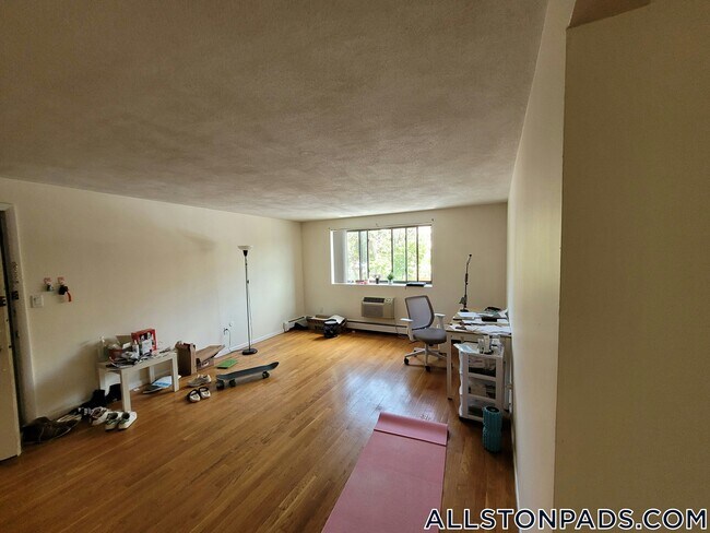 26 Allston St in Boston, MA - Building Photo - Building Photo