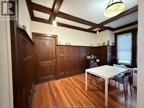 553 Mill St in Windsor, ON - Foto de edificio - Building Photo