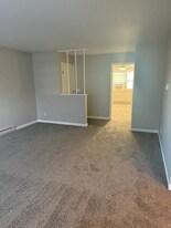 5125 Marshall Dr, Unit 3 in Omaha, NE - Building Photo