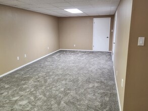 2525 Hidden Meadow Ln in Ballwin, MO - Building Photo - Building Photo
