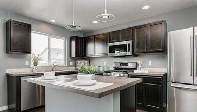 6610 Gardenia Ln in Nampa, ID - Building Photo - Building Photo