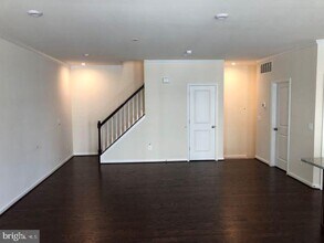 24602 Rosebay Terrace in Aldie, VA - Building Photo - Building Photo
