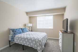 Grand Woods Senior Apartments in Grand Rapids, MI - Building Photo - Interior Photo