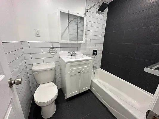 830 Magenta St in Bronx, NY - Building Photo - Building Photo