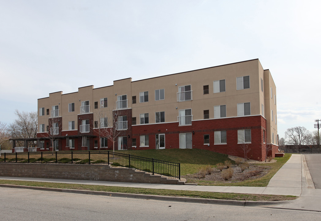 Washington Court in Minneapolis, MN - Building Photo