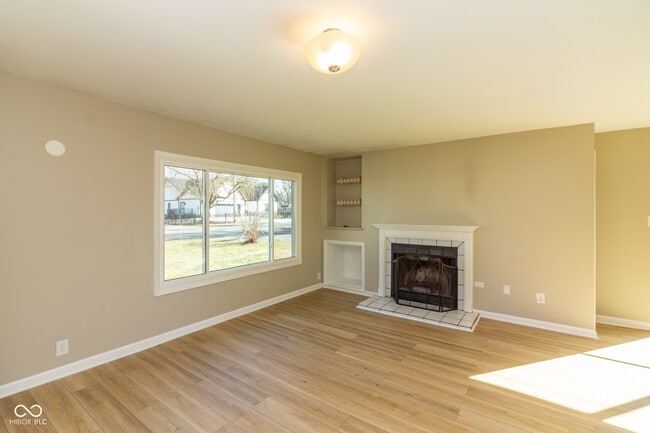 1602 S Grant Ave in Indianapolis, IN - Building Photo - Building Photo