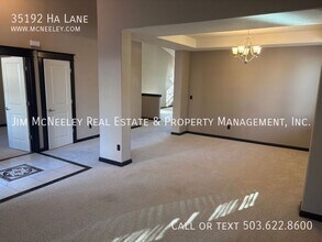 35192 Ha Ln in Saint Helens, OR - Building Photo - Building Photo