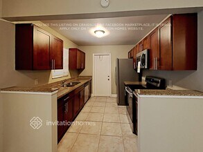 4389 Violet Cir in Lake Worth Beach, FL - Building Photo - Building Photo