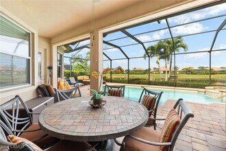 8095 Piedmont Dr in Naples, FL - Building Photo - Building Photo