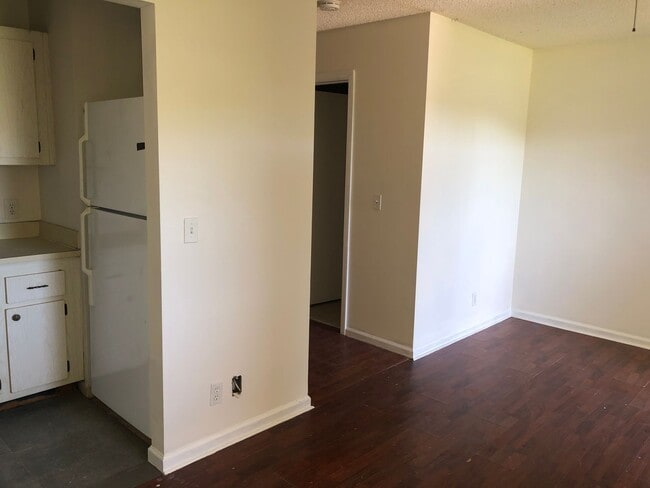 4913 Freedom Cir in Lake Worth Beach, FL - Building Photo - Building Photo