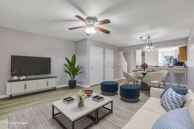 property at 1211 Rivercrest Dr S