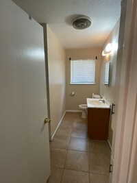 317 Hickory St photo'