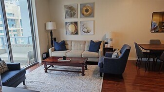 1060 Brickell Ave, Unit 2607 in Miami, FL - Building Photo