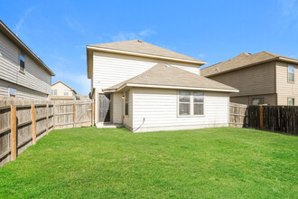 2038 Catfish Pond in San Antonio, TX - Building Photo - Building Photo
