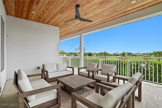 115 Cambria Ln in Naples, FL - Building Photo - Building Photo