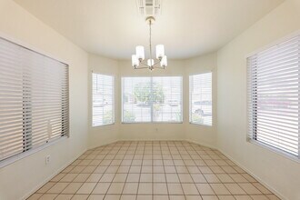 2217 E Kelton Ln in Phoenix, AZ - Building Photo - Building Photo