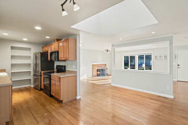property at 10538 NE 141st St