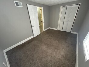 3960 Craig Ave in Louisville, KY - Building Photo - Building Photo