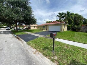 9658 NW 28th Ct in Coral Springs, FL - Building Photo - Building Photo