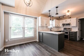 11637 Cody St in Overland Park, KS - Building Photo - Building Photo