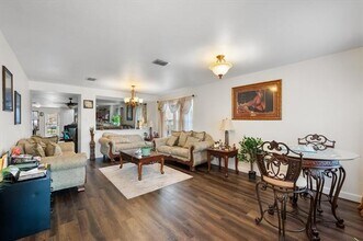 1315 Foster St in Cedar Hill, TX - Building Photo - Building Photo