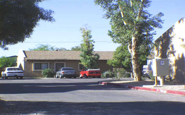 Villa Danbury in Phoenix, AZ - Foto de edificio