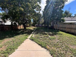 2265 S Humboldt St in Denver, CO - Building Photo - Building Photo