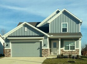 19987 Cornice St in Spring Hill, KS - Building Photo