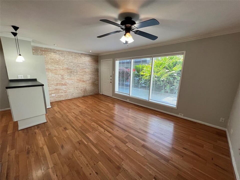219 Marshall St in Houston, TX - Building Photo
