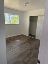 3001 Radnor Way in Modesto, CA - Foto de edificio - Building Photo